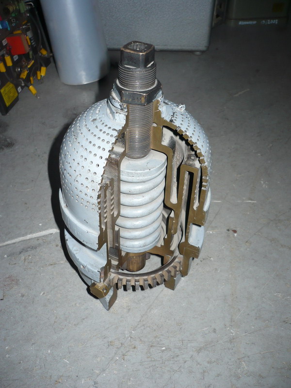 Rez poisťovacím ventilom
