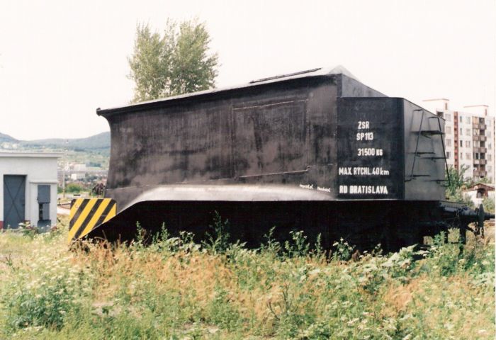  Snehový pluh jednosmerný SP 113. RD Bratislava východ. Foto: M. Entner, cca 1997. 170 x 125, COLOR 