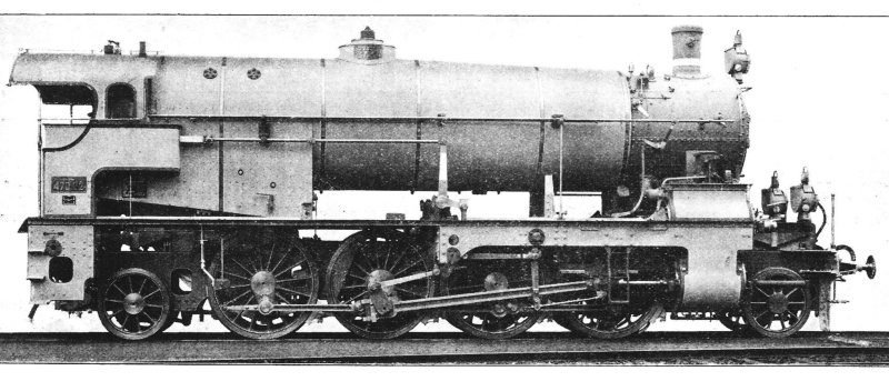  Parný rušeň 470.02 KKStB bez tendra. Pohľad zprava. Foto: Anon., cca 1914. Repro: K. Vaculovič. 168 x 65 